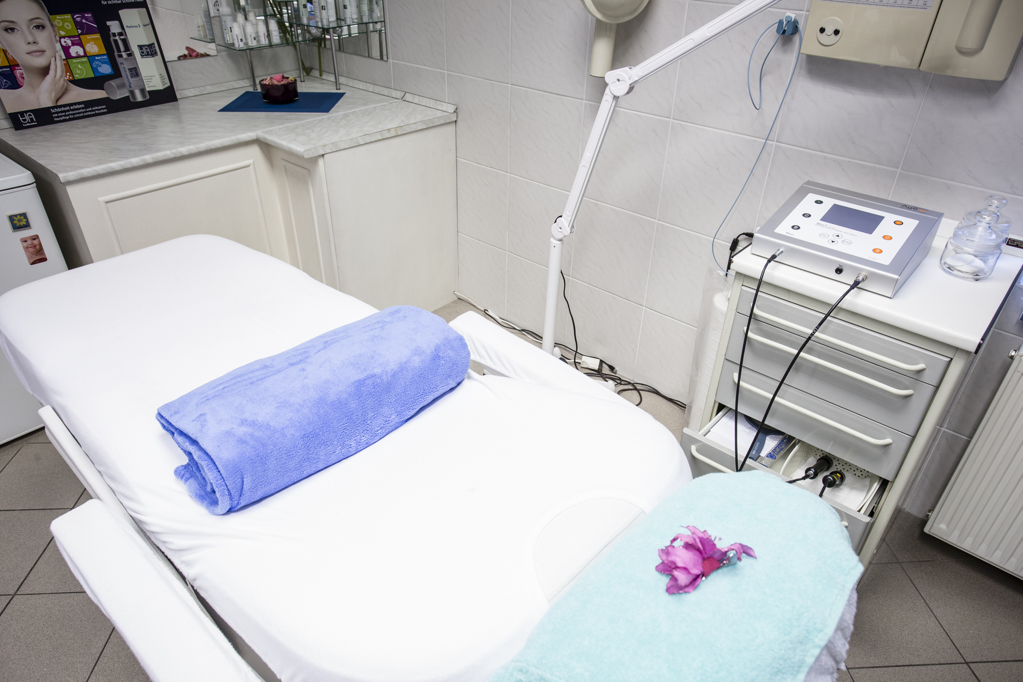 Homeodent-Medical Lézeres Orvosiesztétika Rendelő és Kozmetika fogkoeltavolitas zuglo, kozmetika zuglo, fogaszat budapest, fogaszat 14.kerulet, de szabo beata, bwnet, online idopontfoglalas