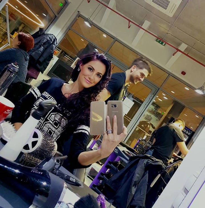 larion zoe fodrasza, fodraszat budapest, fodrasz budapest, kiraly utca fodrasz, bwnet, online bejelentkezes