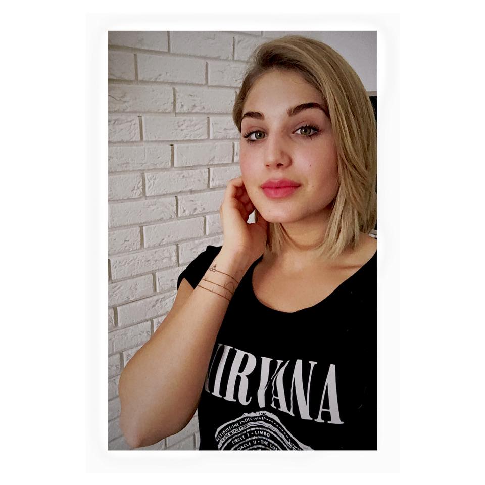 nyári dia színésznő, bain de terre, hairspa budapest, online időpontfoglalás budapest