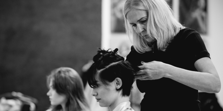 dancso_erika_frizura_kollekcio_2023_osz_tel_univerzum dancso_erika_frizura_kollekcio_2023_osz_tel_univerzum