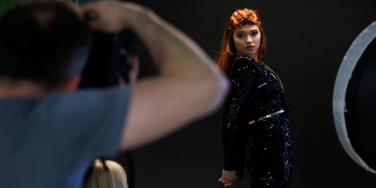 dancso_erika_frizura_kollekcio_2023_osz_tel_univerzum dancso_erika_frizura_kollekcio_2023_osz_tel_univerzum