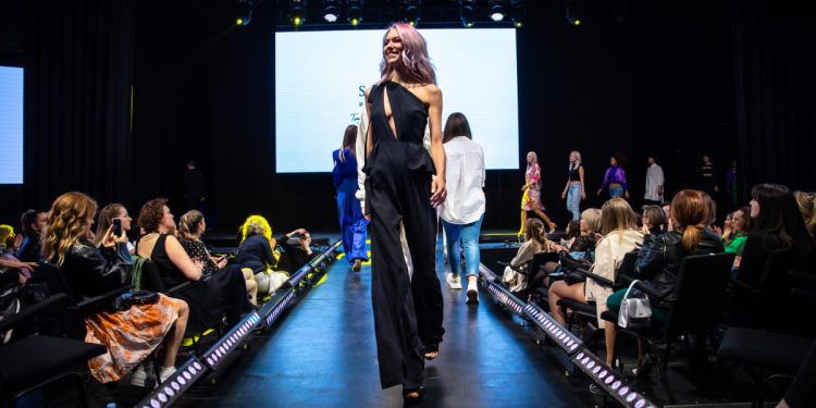 budapest_hair_show_schwarzkopf_professional_oktatas budapest_hair_show_schwarzkopf_professional_oktatas