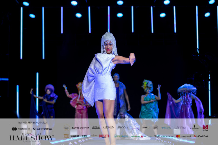 kepes_beszamolo_az_ev_felfedezettje_a_budapest_hair_show_szinpadan