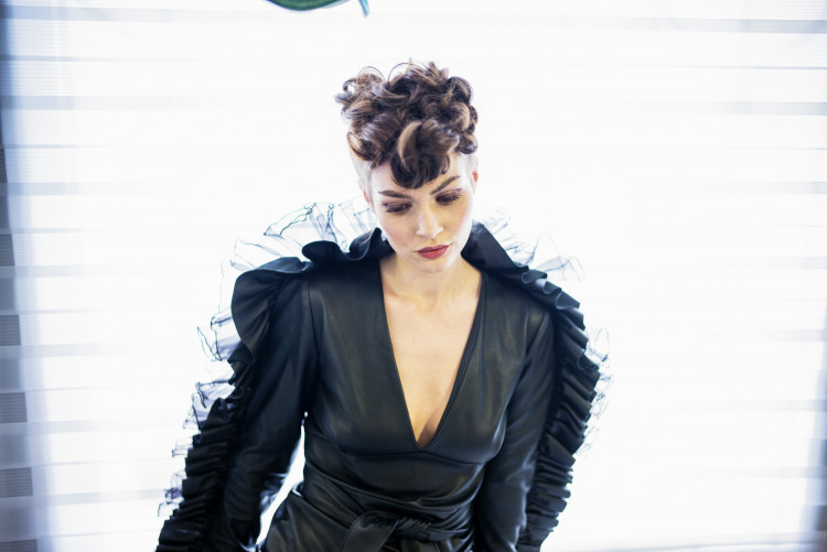 Dancso_Erica_winter_2021_Dancso_Erica_winter_2021_Dancso_Erica_winter_Dancso_Dancso_Erica_Dancso_Erica_autumn_Dancso_Erica_autumn_2020_frizurak_felhosszu_hajbol_40_kep_dancso_erika_felhosszu_haj_2020_2021_frizura_divat_félhosszu_haj_bwnet Dancso_Erica_winter_2021_Dancso_Erica_winter_2021_Dancso_Erica_winter_Dancso_Dancso_Erica_Dancso_Erica_autumn_Dancso_Erica_autumn_2020_frizurak_felhosszu_hajbol_40_kep_dancso_erika_felhosszu_haj_2020_2021_frizura_divat_félhosszu_haj_bwnet