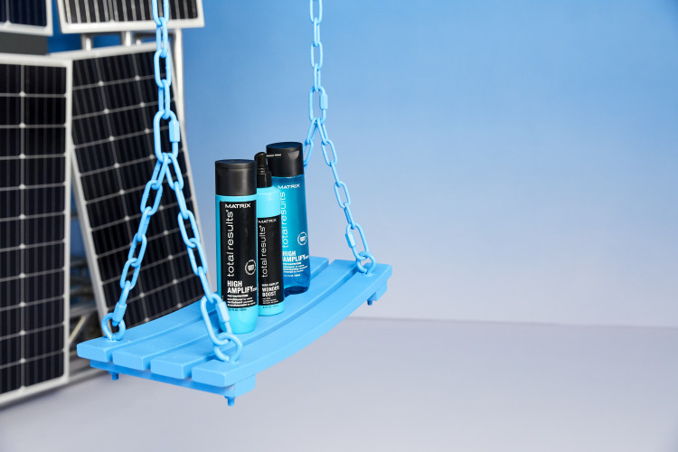 Eljött a fényes és dús haj új korszaka a fodrászatokban- MATRIX High Amplify_ Eljött a fényes és dús haj új korszaka a fodrászatokban- MATRIX High Amplify_