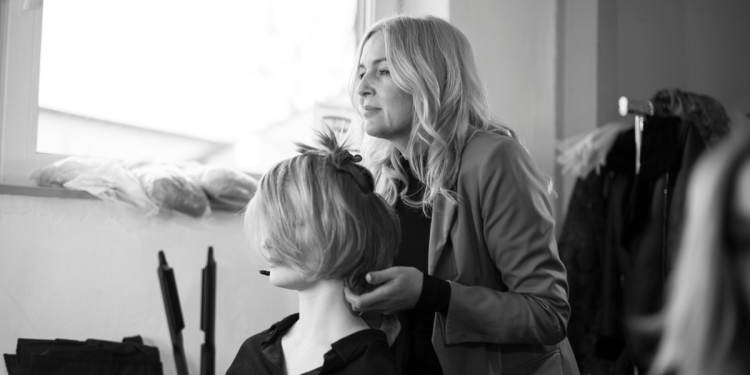 friss_hir_dancso_erika_loreal_professionnel_nagykovet_lett