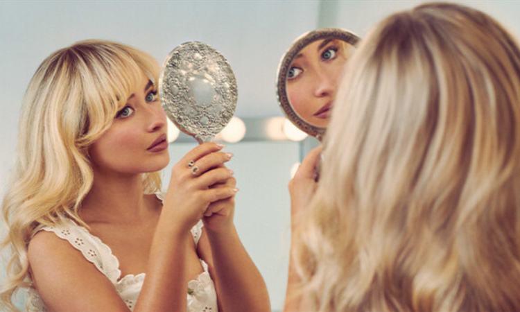 a_redken_elso_nemzetkozi_nagykovete_sabrina_carpenter_3 a_redken_elso_nemzetkozi_nagykovete_sabrina_carpenter_3