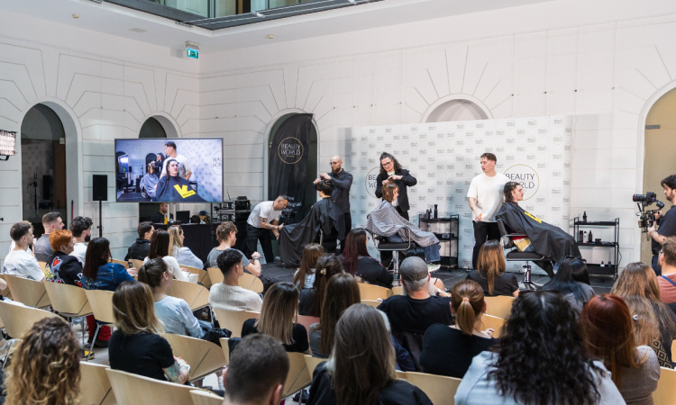 barber_roadshow_2025_hayden_cassidy_borbely_szeminarium_kepes_beszamolo barber_roadshow_2025_hayden_cassidy_borbely_szeminarium_kepes_beszamolo