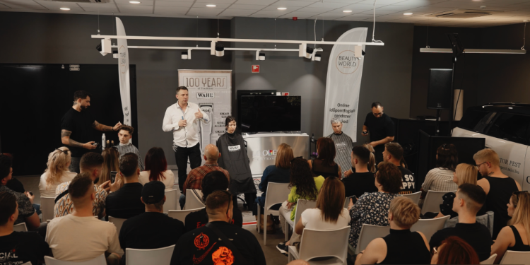 barber_roadshow_videos_beszamolo_noi_ferfi_hajvago_szeminarium