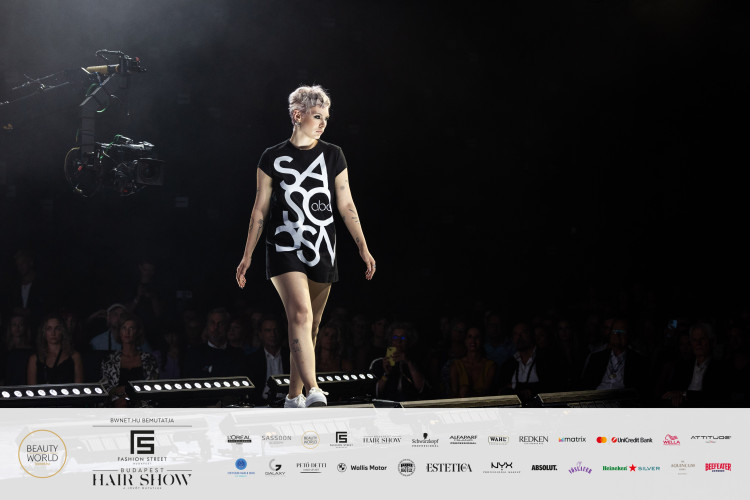 beszamolo_sassoon_academy_a_budapest_hair_show_szinpadan