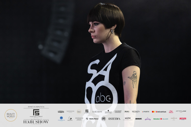 beszamolo_sassoon_academy_a_budapest_hair_show_szinpadan