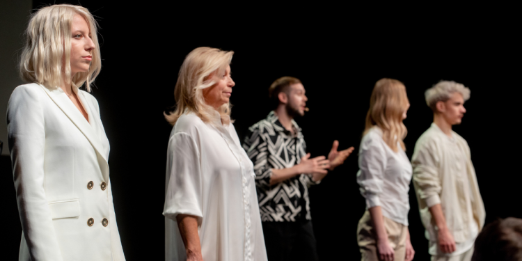 budapest_hair_show_schwarzkopf_professional_oktatas budapest_hair_show_schwarzkopf_professional_oktatas