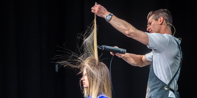 budapest_hair_show_schwarzkopf_professional_oktatas budapest_hair_show_schwarzkopf_professional_oktatas