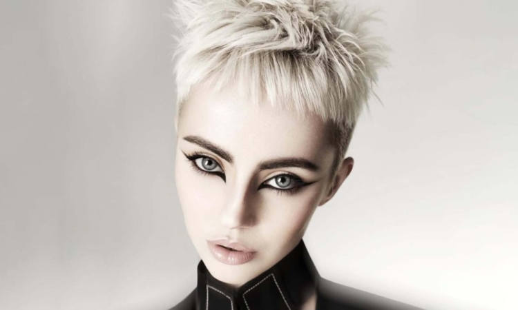 cloud_dancer_az_ev_szine_uj_iranyt_mutat_a_professzionalis_hajszintrendekben cloud_dancer_az_ev_szine_uj_iranyt_mutat_a_professzionalis_hajszintrendekben