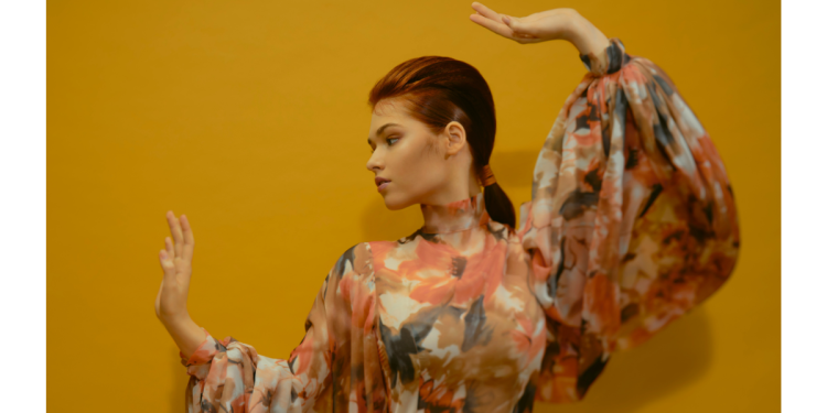 dancso_erika_tavasz_nyari_frizura_kollekcioja_napsugar_kollekcio dancso_erika_tavasz_nyari_frizura_kollekcioja_napsugar_kollekcio