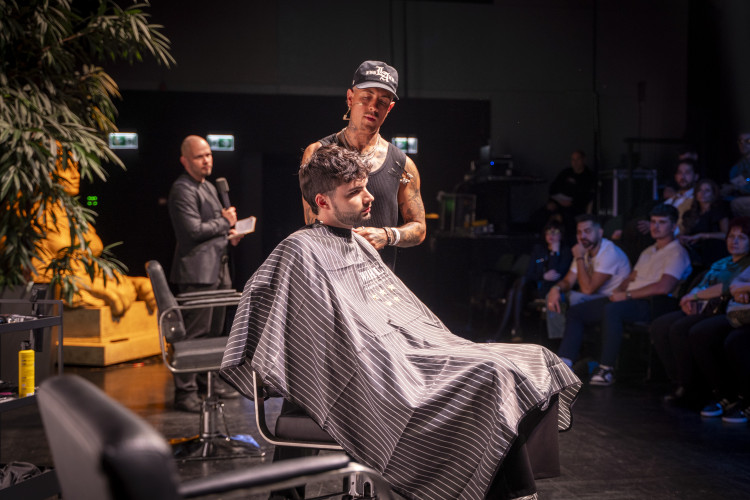 erre_figyelj_a_barber_battle_soran_cal_newsome_tanacs_a_versenyzoknek_copy erre_figyelj_a_barber_battle_soran_cal_newsome_tanacs_a_versenyzoknek_copy