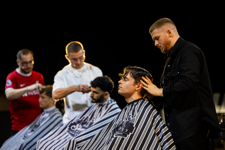 kepes_beszamolo_galaxy_cosmetics_barber_fesztival_barber_battle_budapest_2023_szinpadan
