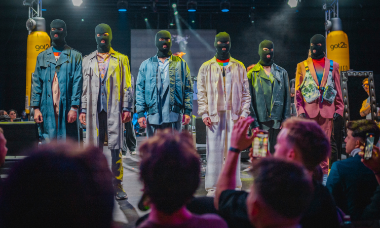 https://bwnet.hu/hirek/frizura-trend/a_barber_barber_battle_budapest_2024_professional_kategoria_gyoztesei https://bwnet.hu/hirek/frizura-trend/a_barber_barber_battle_budapest_2024_professional_kategoria_gyoztesei