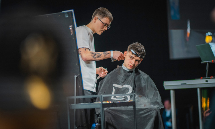 https://bwnet.hu/hirek/frizura-trend/a_barber_barber_battle_budapest_2024_tanulo_kategoria_gyoztesei https://bwnet.hu/hirek/frizura-trend/a_barber_barber_battle_budapest_2024_tanulo_kategoria_gyoztesei