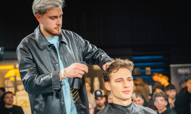 https://bwnet.hu/hirek/frizura-trend/a_barber_barber_battle_budapest_2024_tanulo_kategoria_gyoztesei https://bwnet.hu/hirek/frizura-trend/a_barber_barber_battle_budapest_2024_tanulo_kategoria_gyoztesei