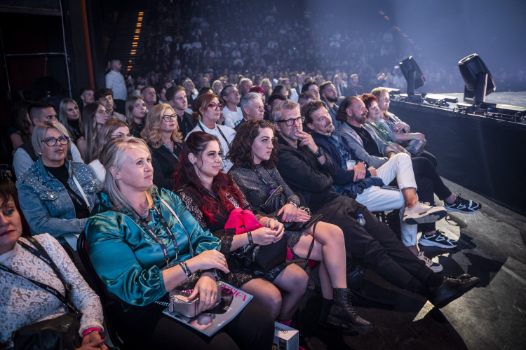 kepes_beszamolo_kevin_murphy_x_budapest_hair_show_2025 kepes_beszamolo_kevin_murphy_x_budapest_hair_show_2025