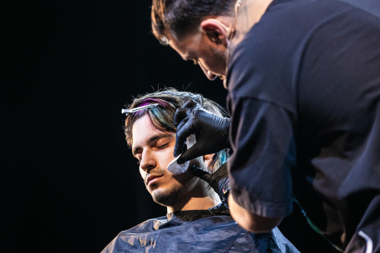 kepes_beszamolo_sugarazza_a_barber_fesztival_barber_battle_budapest_2023_szinpadan