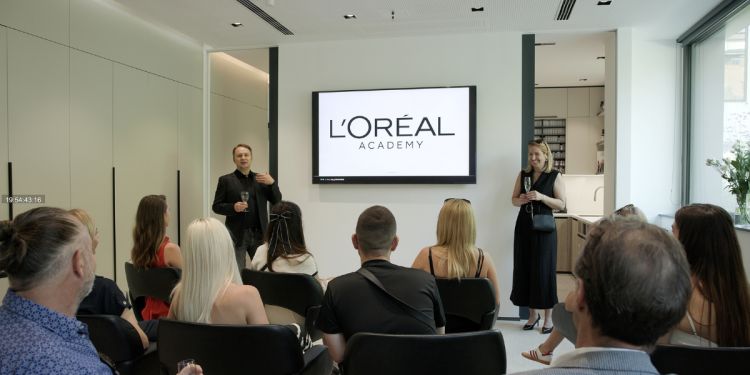 megnyitotta_kapuit_magyarorszag_legujabb_fodraszati_kozpontja_a_loreal_academy