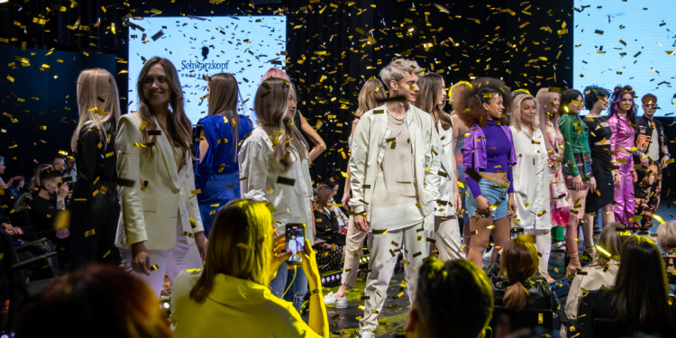 budapest_hair_show_schwarzkopf_professional_oktatas budapest_hair_show_schwarzkopf_professional_oktatas