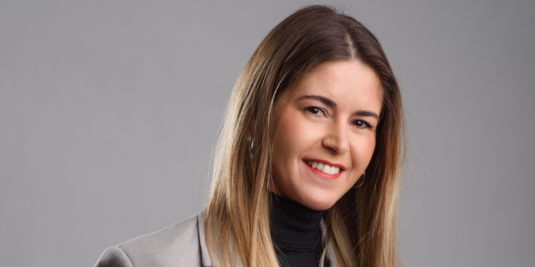 sulytalan_termeszetes_fonatokra_epulo_frizurak_alkalmakra_vegyel_reszt_a_fodraszoknak_szolo_kepzesen sulytalan_termeszetes_fonatokra_epulo_frizurak_alkalmakra_vegyel_reszt_a_fodraszoknak_szolo_kepzesen