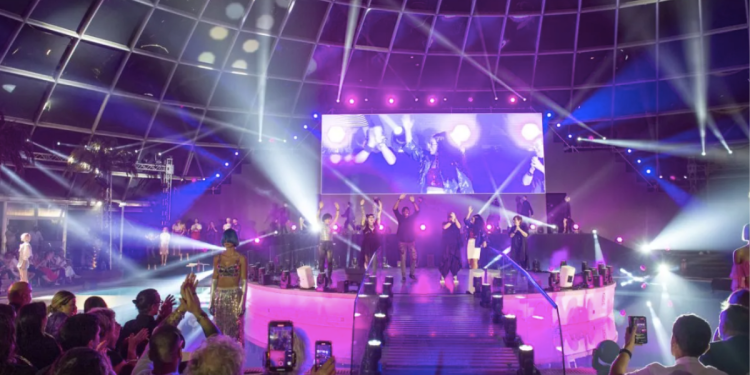 teged_is_var_a_framesi_exkluziv_fodrasz_esemenye_a_framesi_nemzetkozi_kongresszus_2024