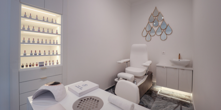 vizangyal_health_beauty_center_arckezelesek_testkezelesek_kez_es_labapolo_szolgaltatasok_varnak_rad_a_xi_keruletben