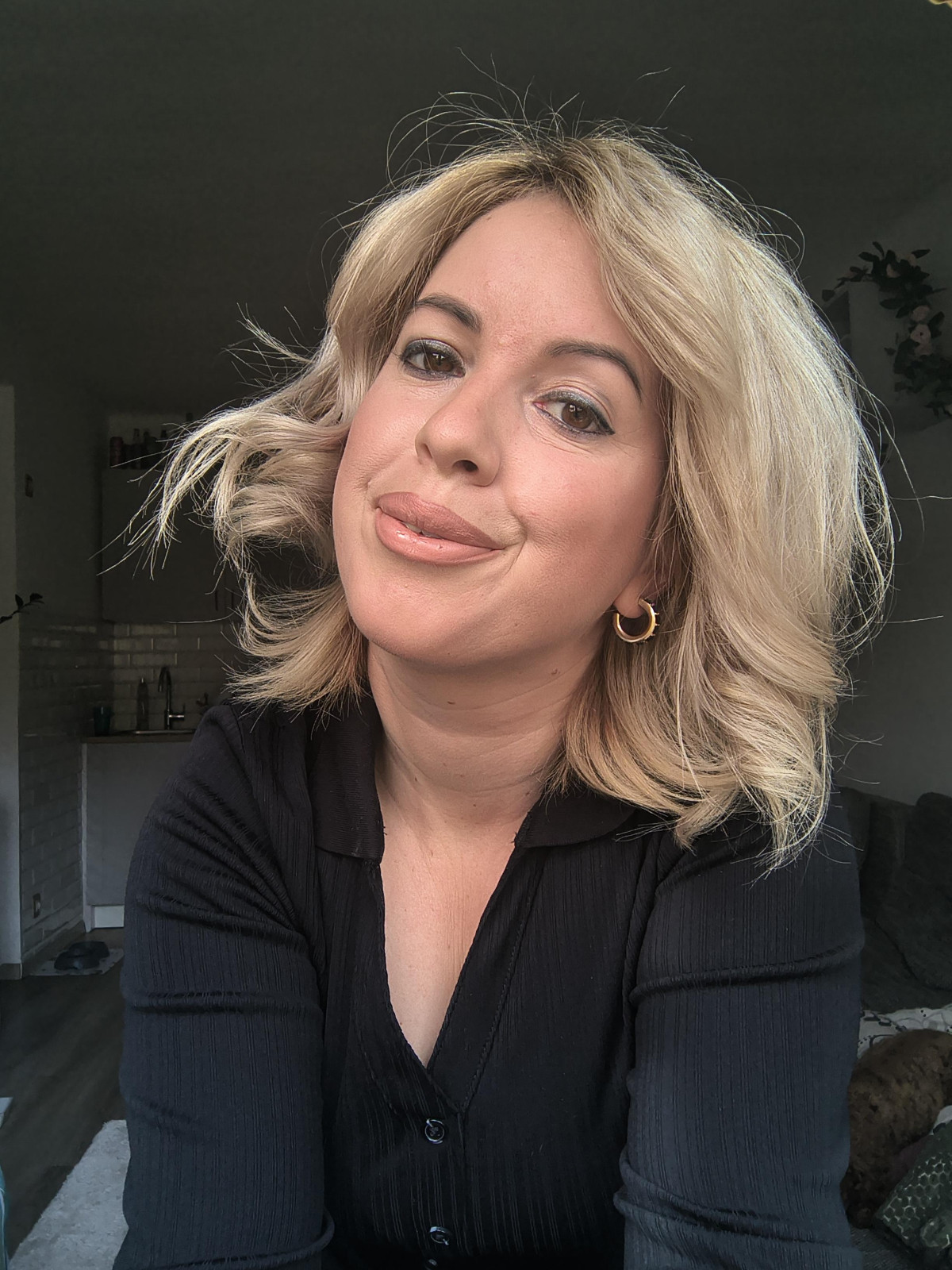 Coco hajstúdió - Hajgyógyászat & Fodrászat - Fodrászat, Hajgyógyászat