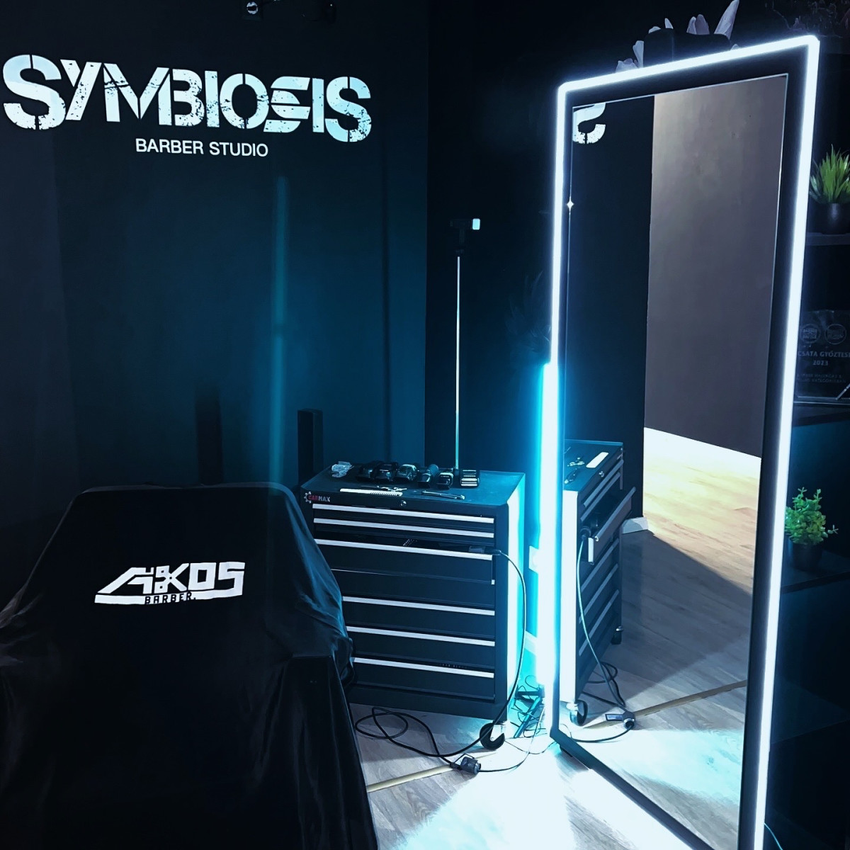 Symbiosis barber studio - Fodrászat