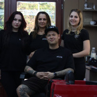 AJ Barbershop - Fodrászat, Kézápolás, Lábápolás, Szempilla-hosszabbítás