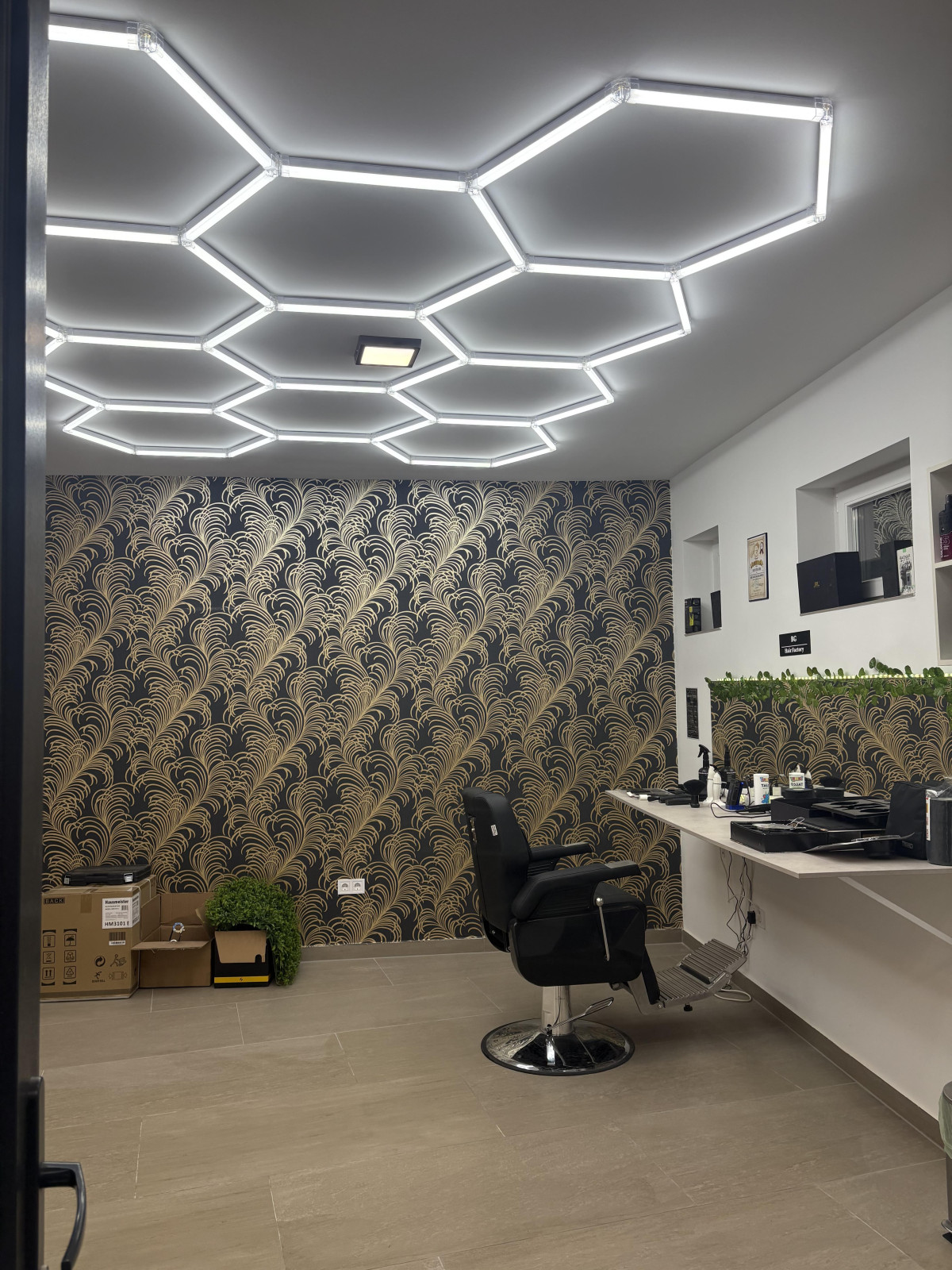 BG Hair Factory - Fodrászat