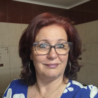 László Henriett