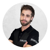 Szücs Krisztián (Master fodrász és Color expert)