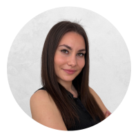 Kiss Virág (Junior Stylist fodrász)